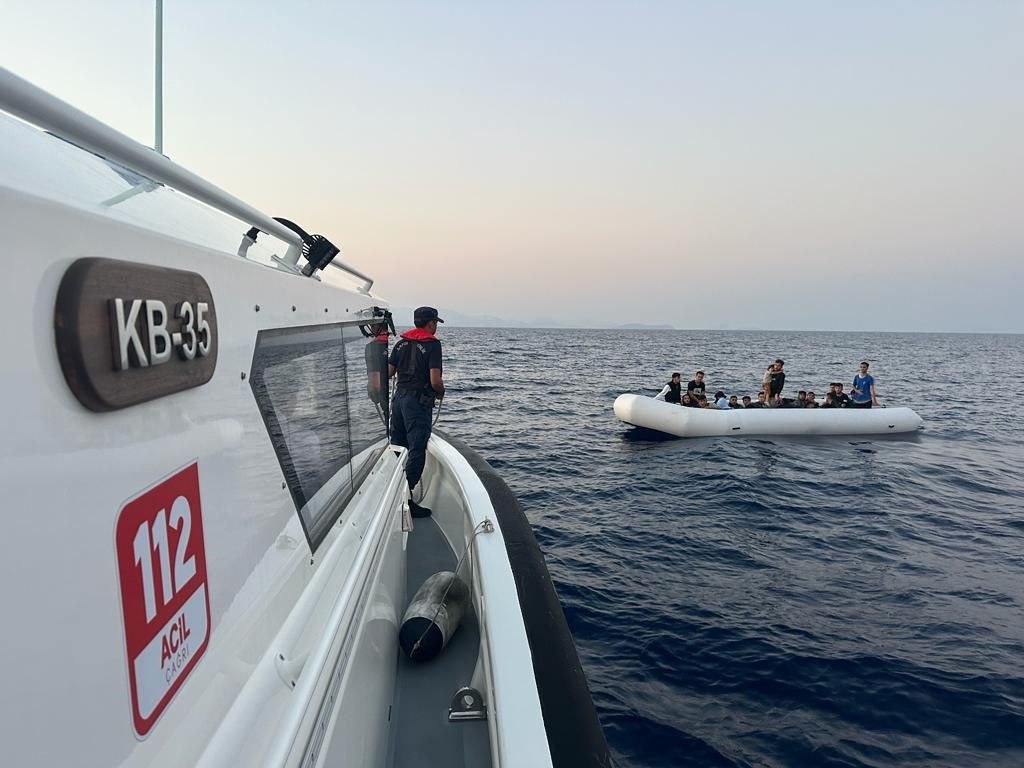Bodrum’da Yunanlıların geri ittiği 31 göçmen kurtarıldı