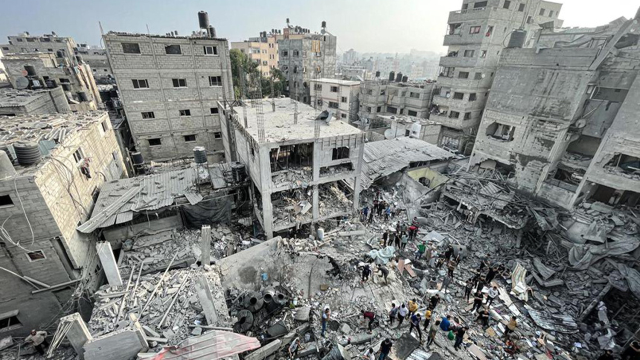Gazze’de hayatını kaybedenlerin sayısı 11 bin 100’ü aştı