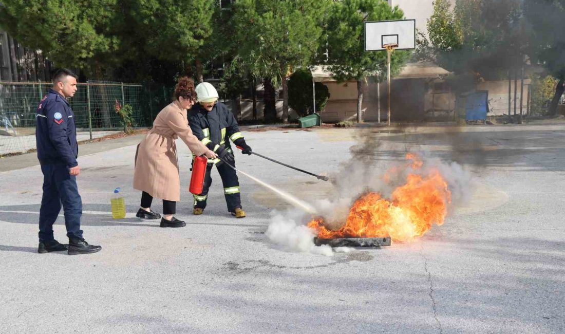 Marmaris Belediyesi personeline yangına