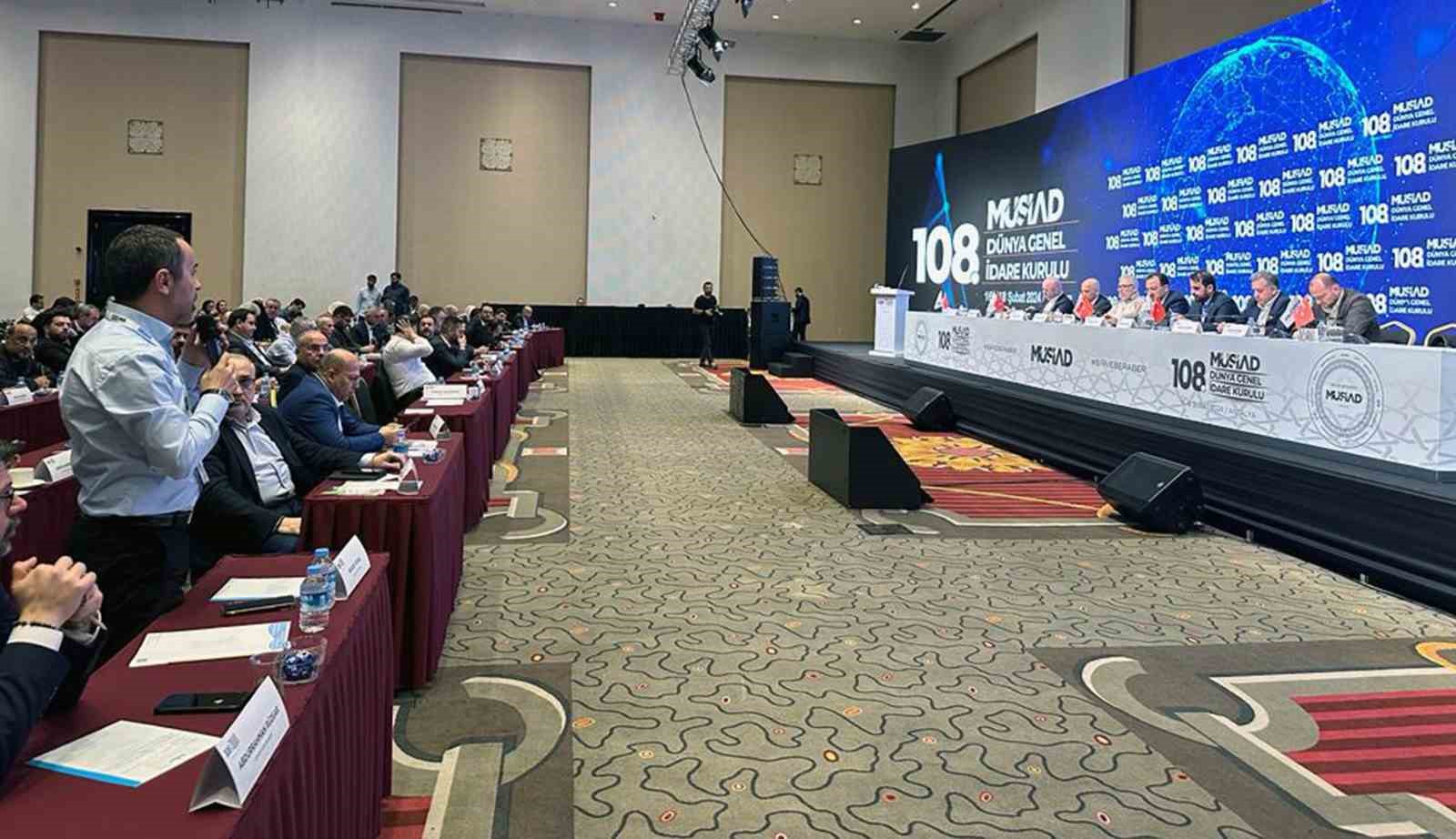 MÜSİAD Muğla Başkanı Nevzat Aykaç ve yardımcıları 108. GİK toplantısına katıldı