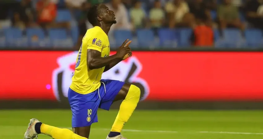 Fenerbahçe Sadio Mane’yle beraber bir dünya yıldızını daha transfer ediyor! Jose Mourinho’nun gelmesiyle birlikte transfer çalışmalarına hız veren Femnerbahçe Sadio