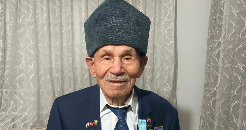 Denizli’de yaşayan 94 yaşındaki Kore Gazisi Halil Akşit, 74 yıl