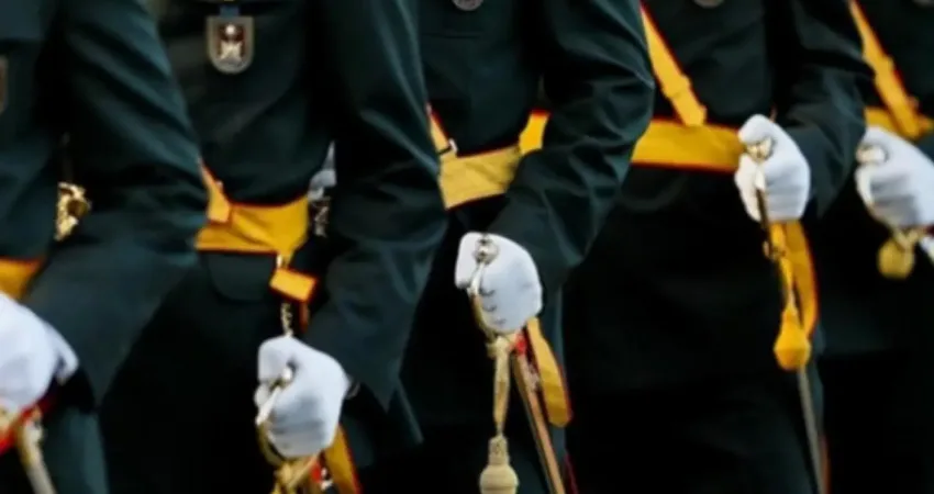 Türk Silahlı Kuvvetleri muvazzaf subay alacak. Başvuru şartları belli oldu Milli Savunma Bakanlığı (MSB), Türk Silahlı Kuvvetlerine (TSK) en az