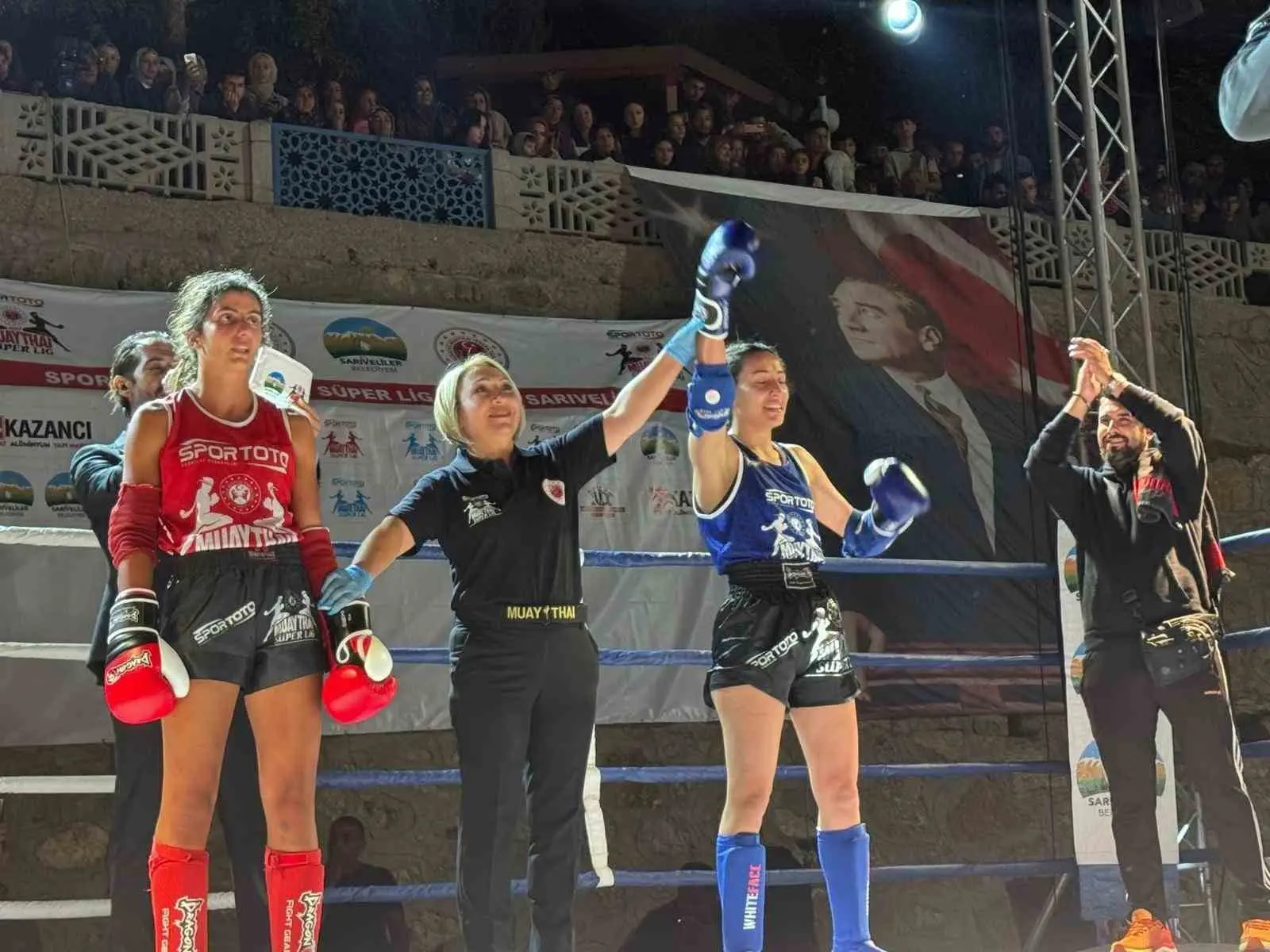 Muaythai’de Aydın’ın adını tüm dünyaya duyuran Nefise Atalay Delikurt, Avrupa