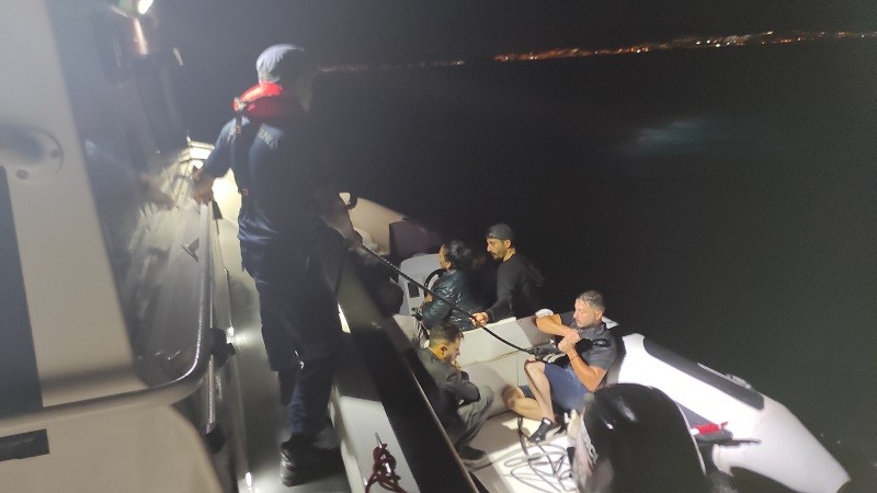 Muğla’nın Bodrum ilçesinde 3 olayda toplam 90 düzensiz göçmen yakalanırken,