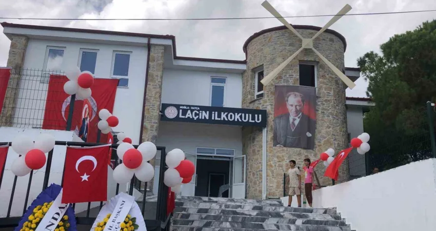 Muğla’nın Datça ilçesinden hayırsever işadamı tarafından yaptırılan Laçin İlkokulu’nun açılışı