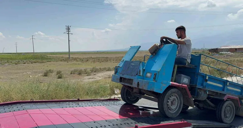 Afyonkarahisar’da köylü bir vatandaş mühendisleri kıskandıracak bir çalışma yaparak, tarım