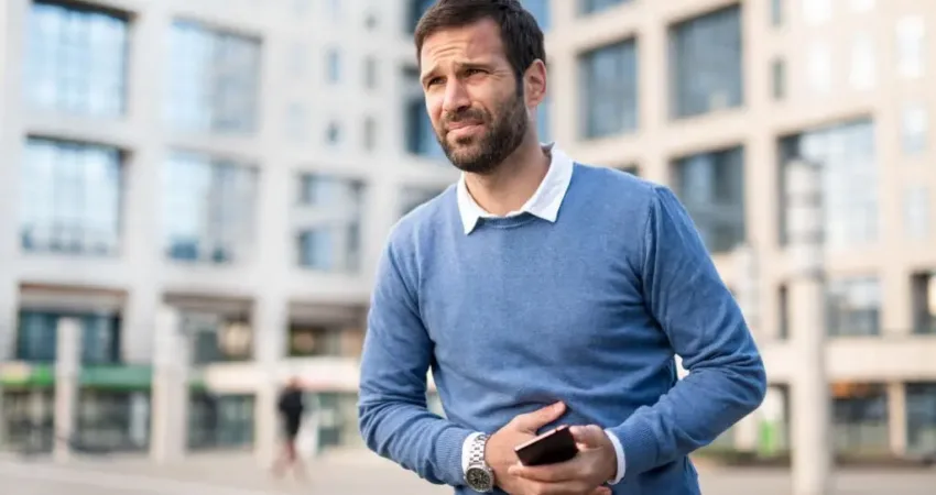 Mide kanseri belirtileri hakkında bilgi veren uzmanlar, erken tanının mide