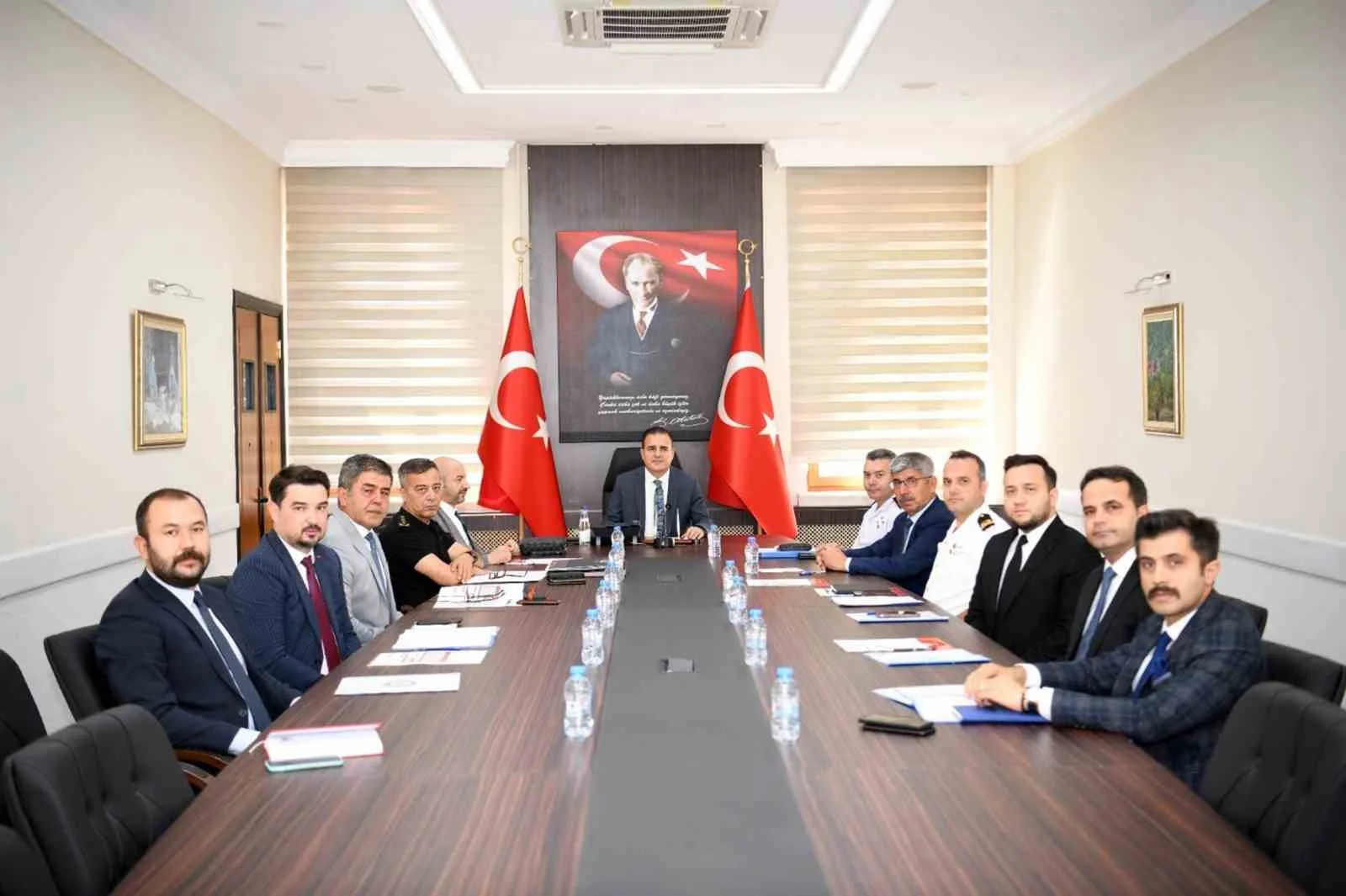 Üniversite Güvenlik Tedbirleri Koordinasyon toplantısı Vali Dr. İdris Akbıyık başkanlığında