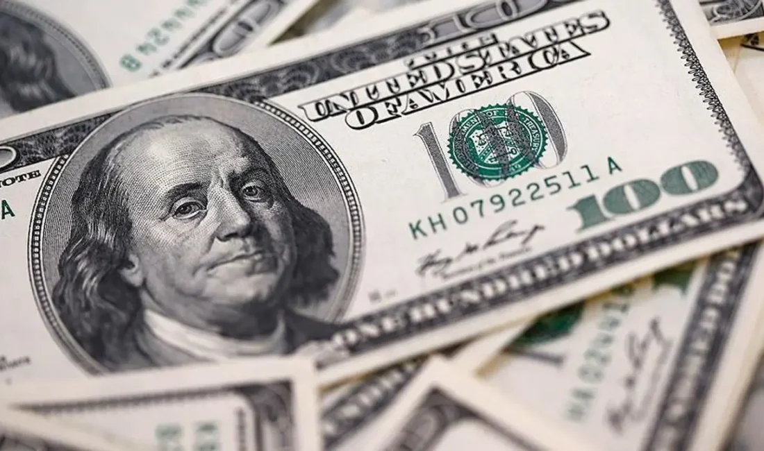 İstanbul serbest piyasada dolar 34,2450 liradan, euro 37,0890 liradan güne