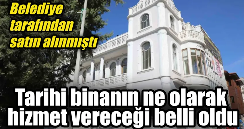 Muğla Büyükşehir Belediye Başkanı Ahmet Aras Menteşe ilçesi Cumhuriyet Meydanı’ndaki