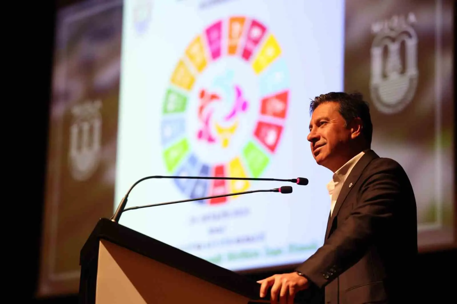 Muğla Büyükşehir Belediyesi ve Kıyı Ege Belediyeler Birliği Başkanı Ahmet