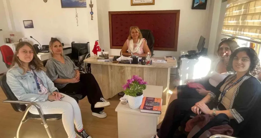 Bodrum Belediyesi Kadın ve Aile Hizmetleri Müdürlüğü yetkilileri, Akyarlar Mahallesi