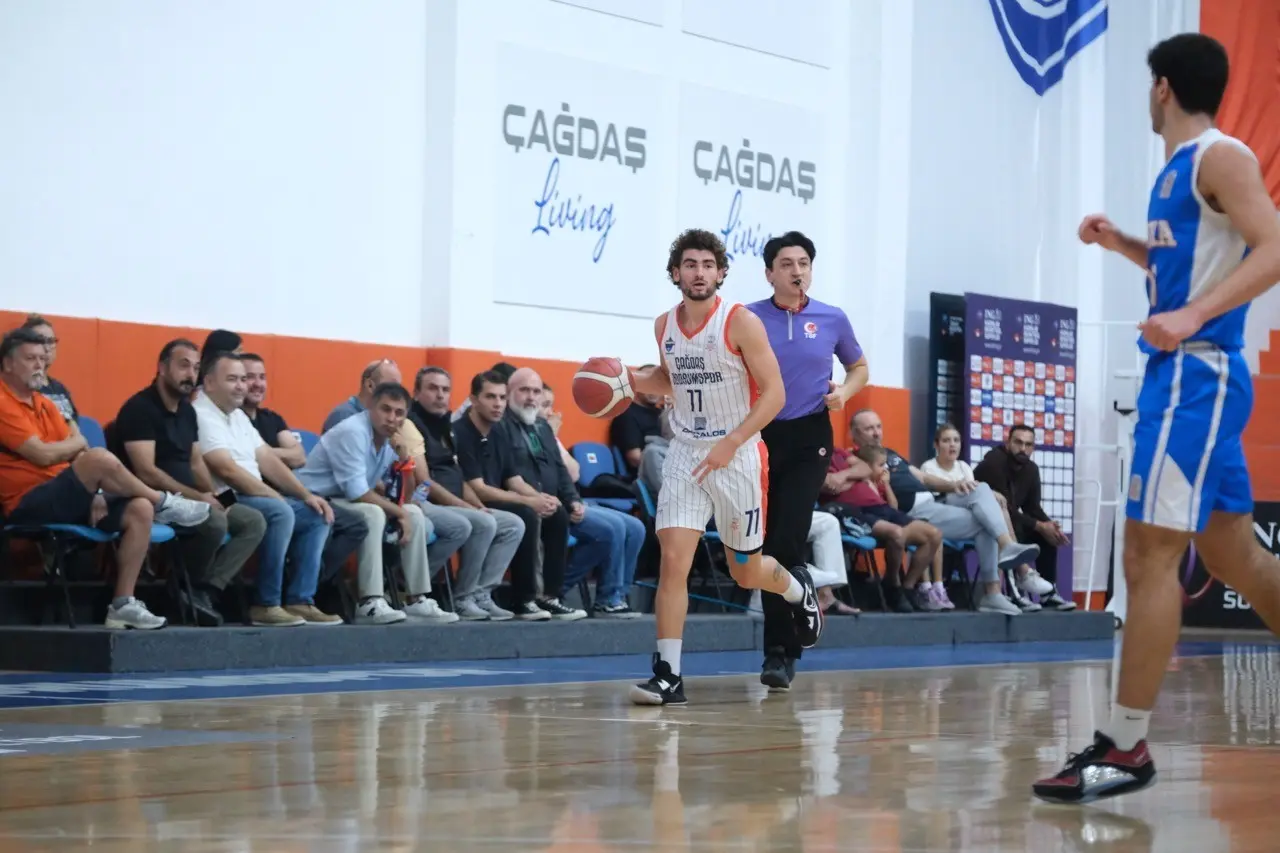 Bodrum Spor Salonu’nda oynanan Türkiye Sigorta Türkiye Basketbol Ligi 7.