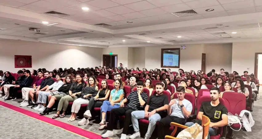 Geleceğin hemşireleri ve sağlık yöneticileri Muğla’da staj yolculuğuna hazır Muğla Eğitim ve Araştırma Hastanesi’nde staj yapacak olan Hemşirelik ve