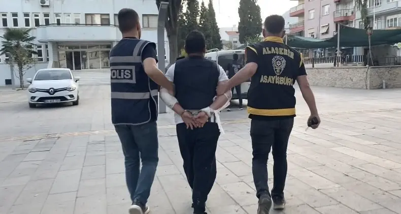 Manisa’nın Alaşehir ilçesinde kaybolduktan sonra Uşak’ın Eşme ilçesindeki ormanlık alana