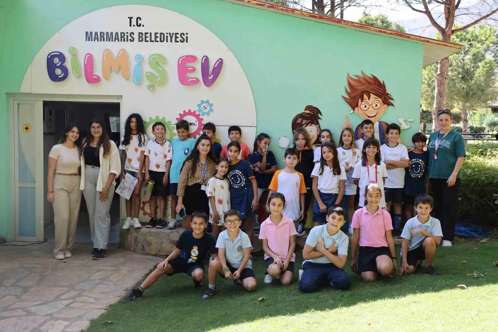 Marmaris Belediyesi İçmeler Atatürk Bilim ve Eğitim Parkı, Dünya Uzay