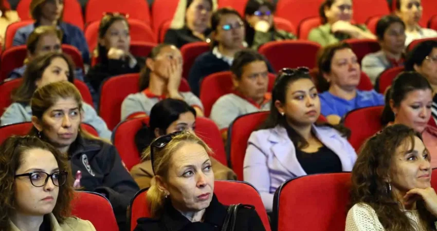 Menteşe Belediyesi tarafından 1-31 Ekim Meme Kanseri Bilinçlendirme Ayı kapsamında