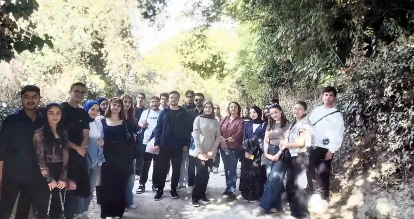 Metinbilim Enstitüsü Derneği, her yıl Ekim ayında gerçekleştirdiği Karabağlar Yaylası