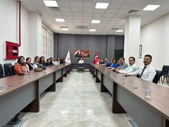 Seydikemer Kaymakamı Yıldız Büyüker öncülüğünde öğretmenler arası entelektüel etkileşimi artırmayı