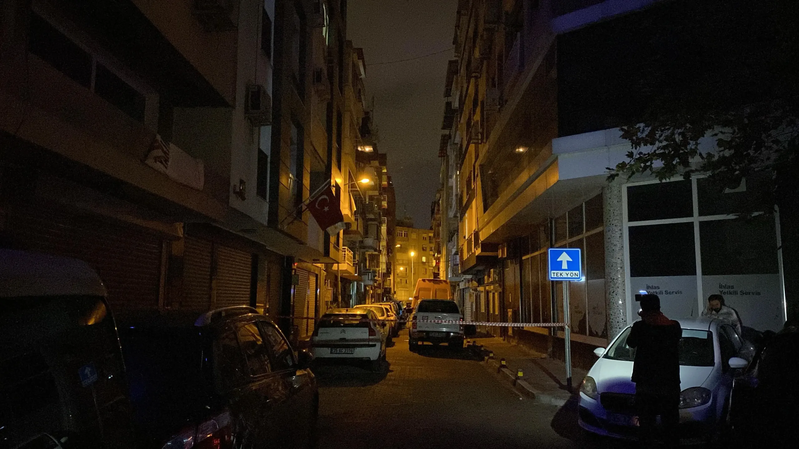 İzmir’in Konak ilçesinde haşere ilaçlaması yapılan binada yaşayan 1 yaşındaki