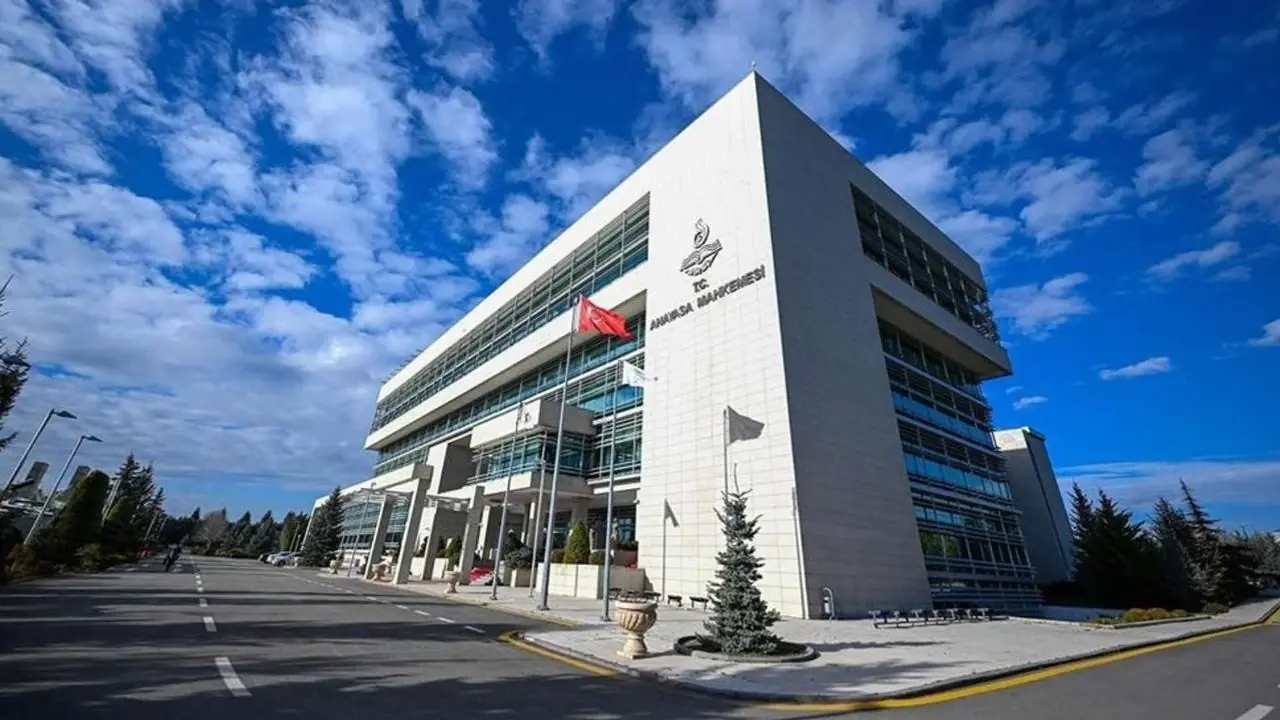 Anayasa Mahkemesi, mali denetimde bulunduğu 5 siyasi parti hakkında Ankara