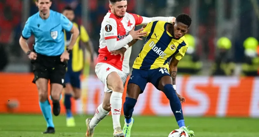 Fenerbahçe, Çekya ekibi Slavia Prag’ı 2-1 mağlup etti Fenerbahçe, UEFA Avrupa Ligi'nin 5. haftasında Çekya'nın Slavia Prag ekibiyle
