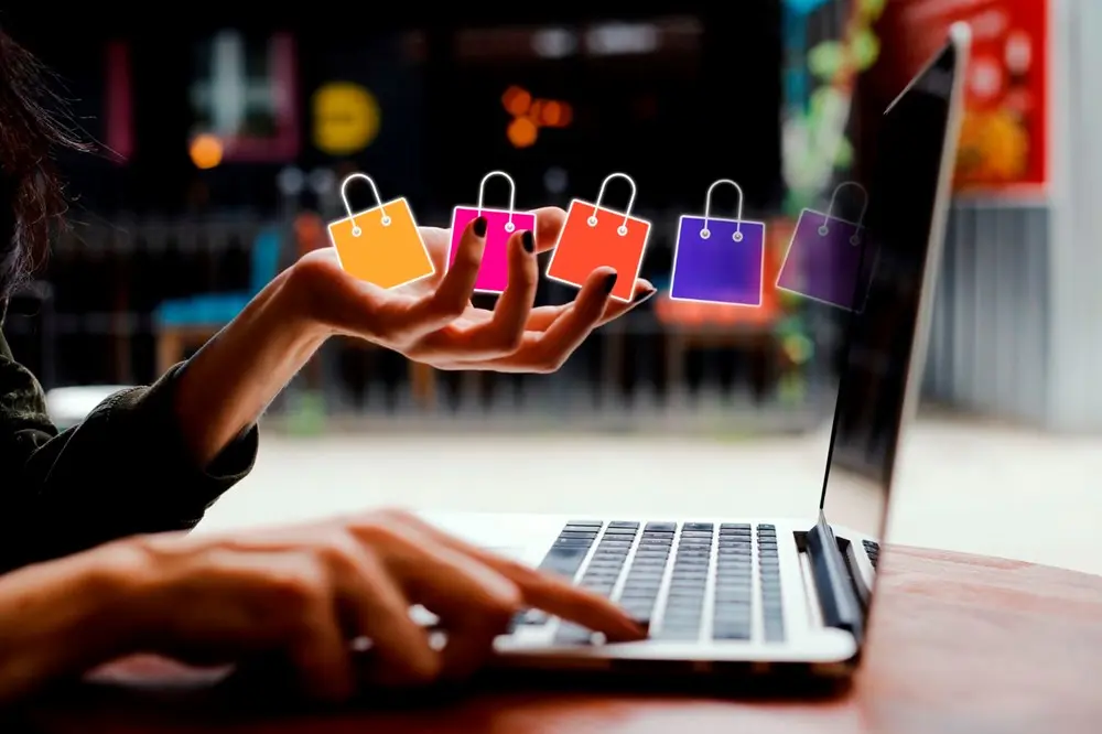 Yurt dışı alışverişlerinde gümrüksüz alım limiti düşürülerek, kargo ücretlerinin de