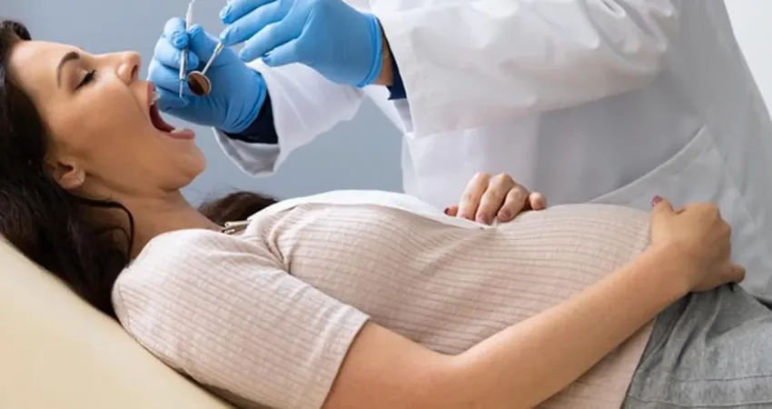 Uzman Dt. Funda Özsarı, diş enfeksiyonlarının, tedavi edilmediği
takdirde erken doğum