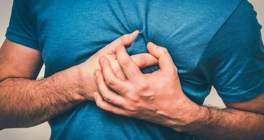 Kalp hastalıklarının dünyadaki en yaygın ölüm nedenlerini oluşturduğu biliniyor. Uzmanlar,