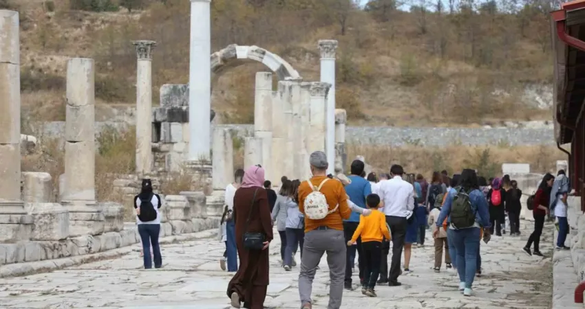 Muğla Büyükşehir Belediyesi tarafından her yıl gerçekleştirilen ‘Okuma Seferberliği Projesi