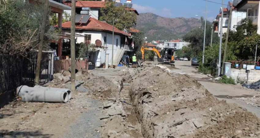 Muğla Büyükşehir Belediyesi MUSKİ ekipleri Ortaca İlçesi Atatürk Mahallesi İnönü