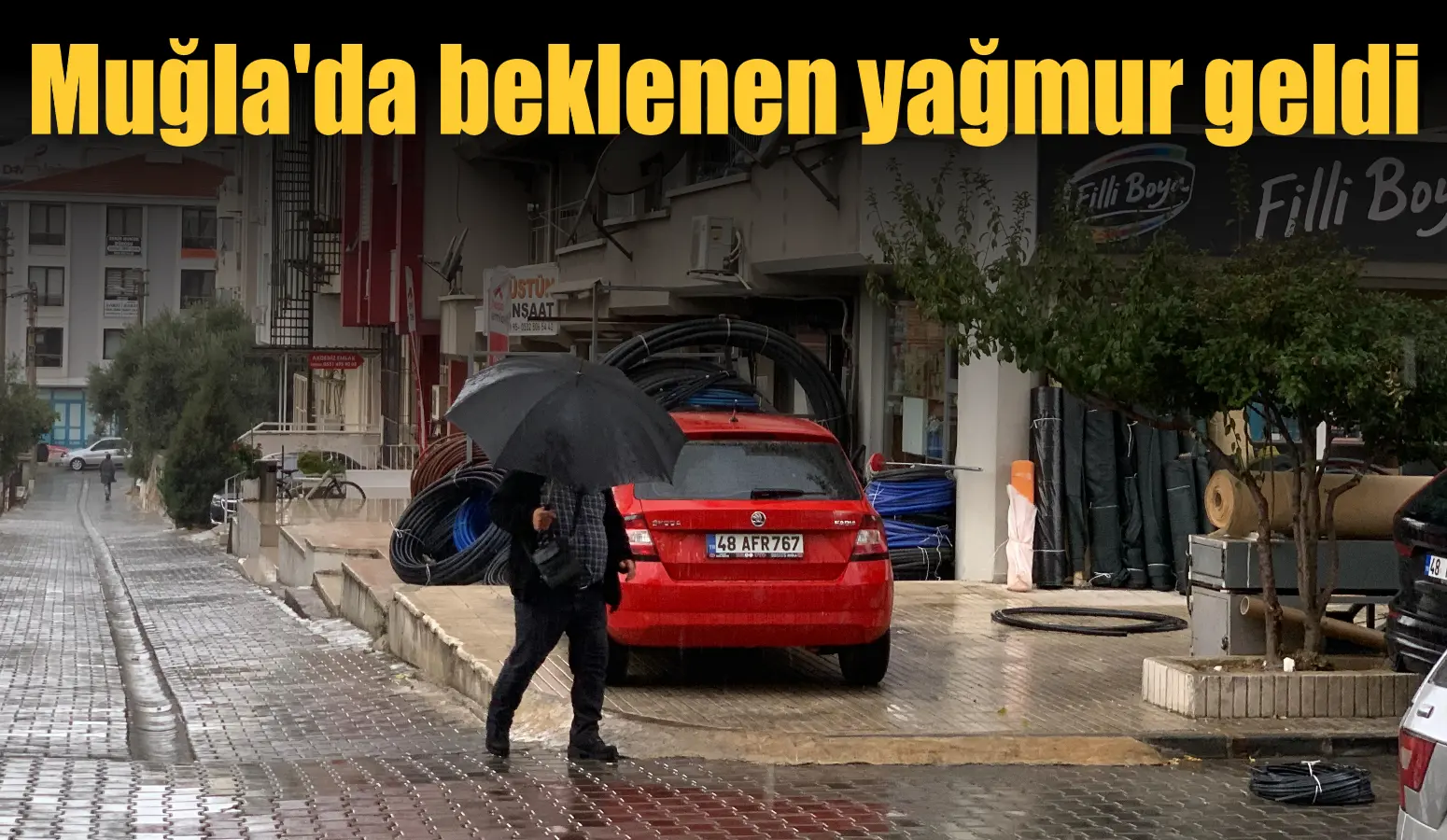 Muğla’nın Menteşe ilçesinde, uzun süredir beklenen yağmur nihayet bugün öğle