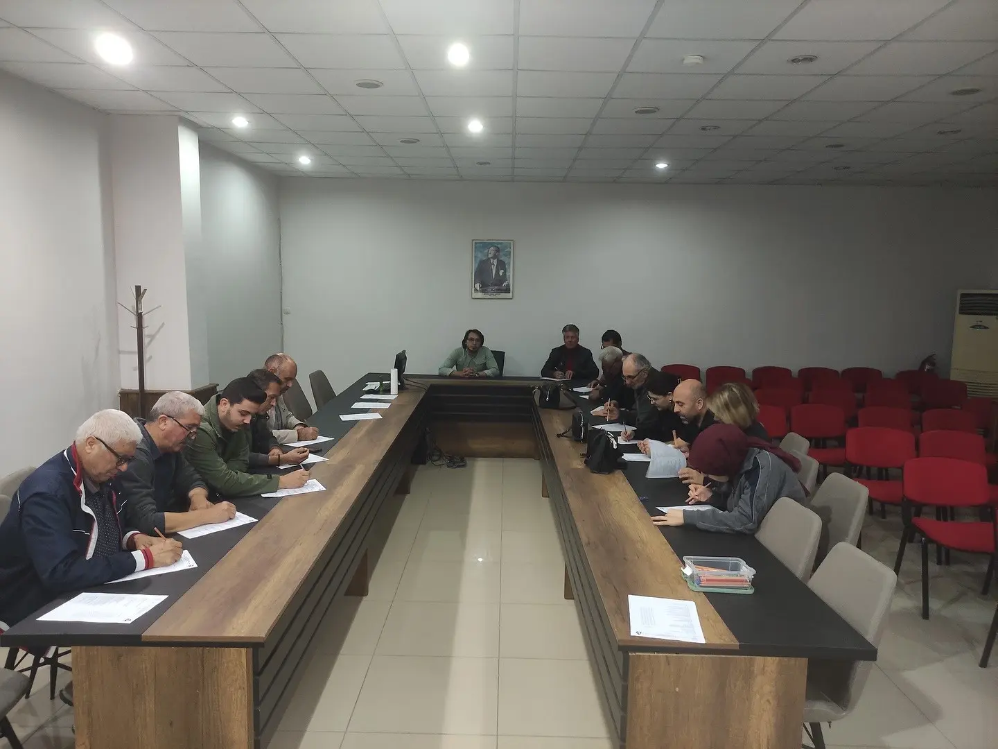 Muğla’nın Yatağan ilçesinde, az tehlikeli işlerde çalışanlar için düzenlenen İş