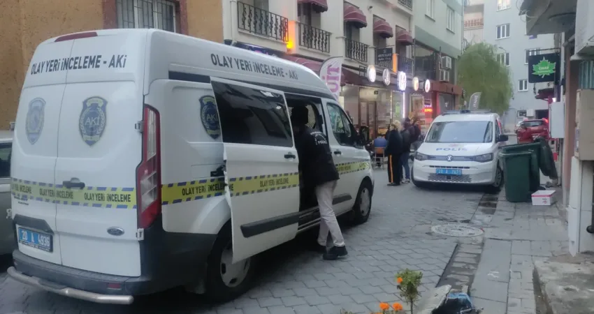 Denizli’de yakınlarının haber alamadığı 49 yaşındaki şahıs, yalnız yaşadığı apart