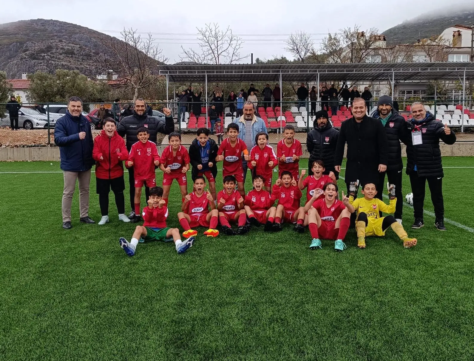 Düğerek Güneş Spor Kulübü alt yapıdaki yapmış olduğu başarılı projelerle