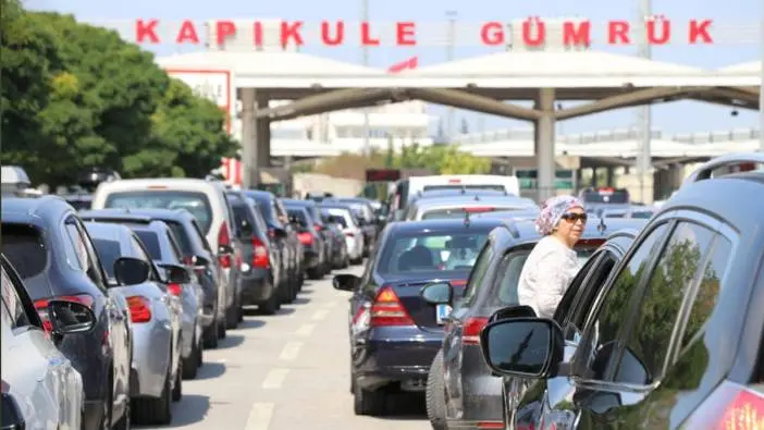 Kapıkule'ye kadar sınır kontrolleri yapılmayacak. Avrupa'dan Türkiye'ye arabayla seyahat eden