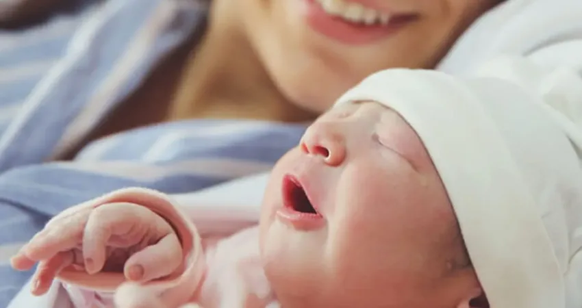 Bebeklerin ağız ve çene yapıları doğumdan itibaren çeşitli sağlık sorunlarına