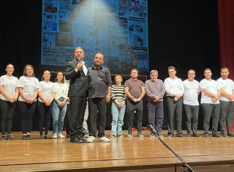 Menteşe Kent Konseyi ve Hayalhane 2 Oyuncuları tarafından sahnelenen “3.