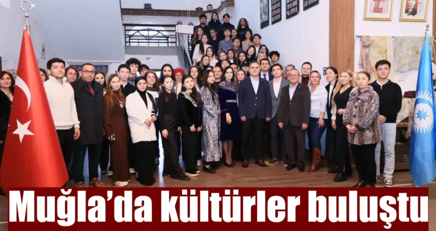 Muğla Valisi Dr. İdris Akbıyık ve eşi Sevim Akbıyık ve