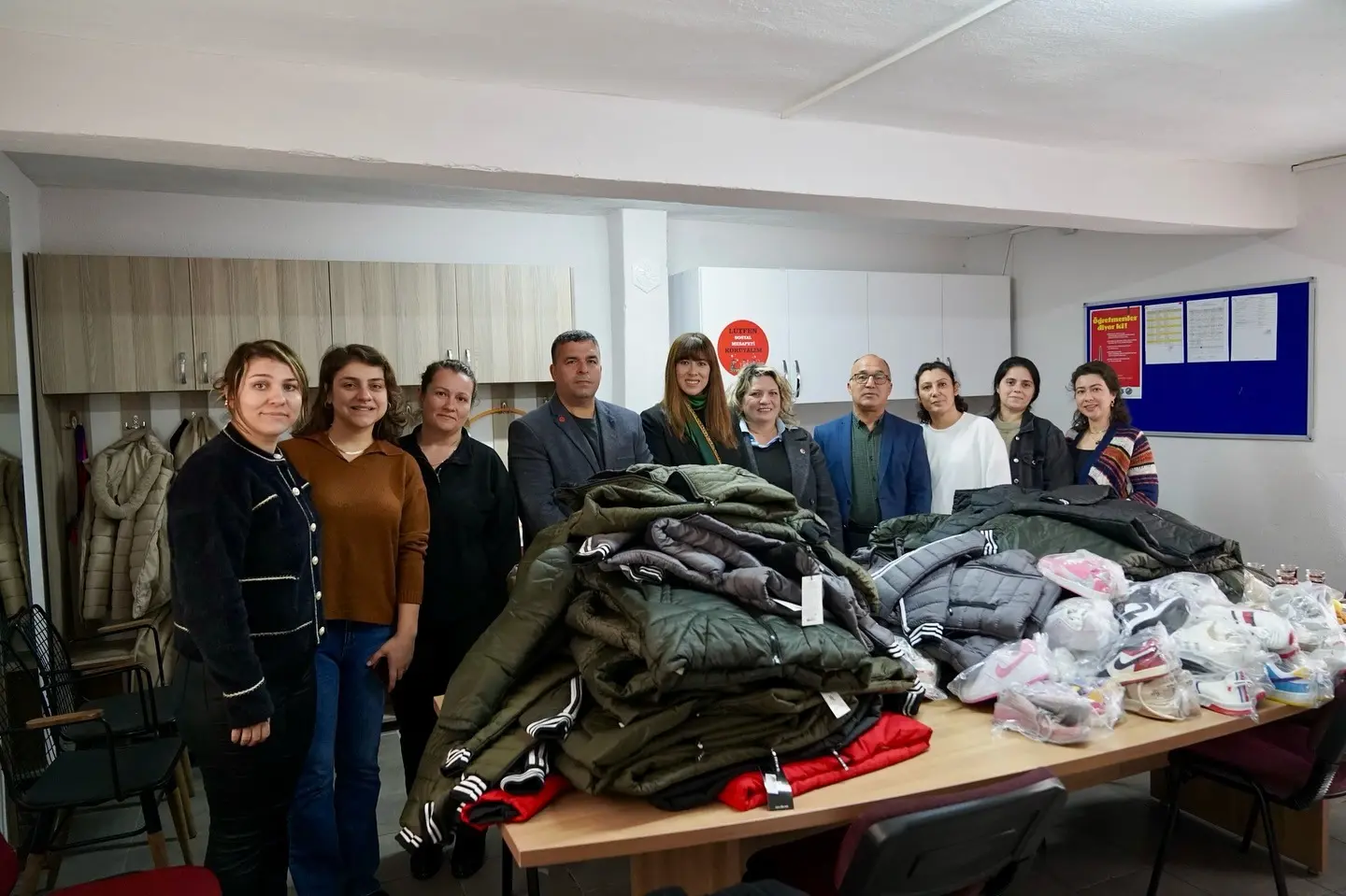 Ortaca Belediyesi “Çocuklar Üşümesin Diye” projesi kapsamında, ihtiyaç sahibi öğrencilere