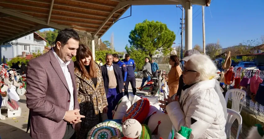 Ortaca Belediye Başkanı Evren Tezcan, “Bu Köyde Sanat Var” atölyesi