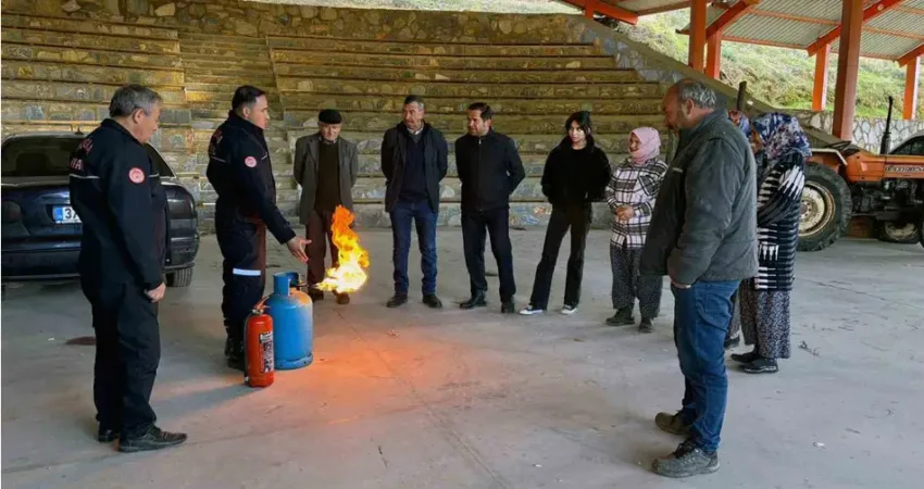 Muğla Büyükşehir Belediyesi, kırsal mahallelerde yaşayan vatandaşların yangınlar ve diğer