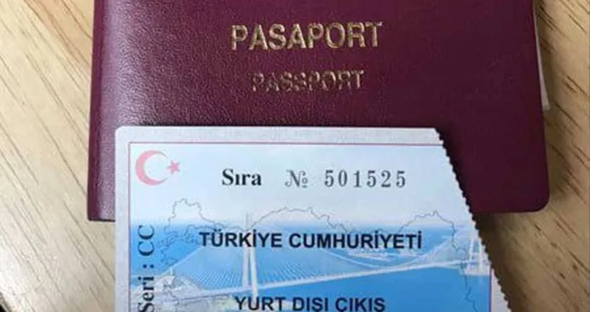 Yurt dışına seyahat eden vatandaşlardan alınan çıkış harcı puluna yüzde