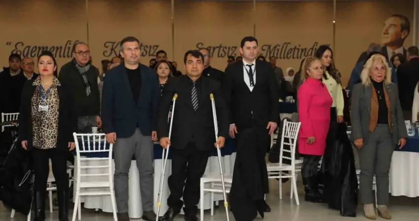 Büyükşehir’in ev sahipliğinde engellilerin sorunları masaya yatırıldı Muğla Büyükşehir Belediyesi ev sahipliğinde 3 Aralık Dünya Engelliler Günü