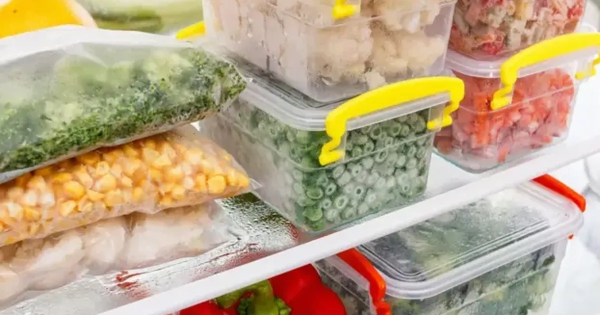 Araştırma Görevlisi Hatice Çolak, dondurulmuş Fast Food gıdaların sağlık üzerindeki