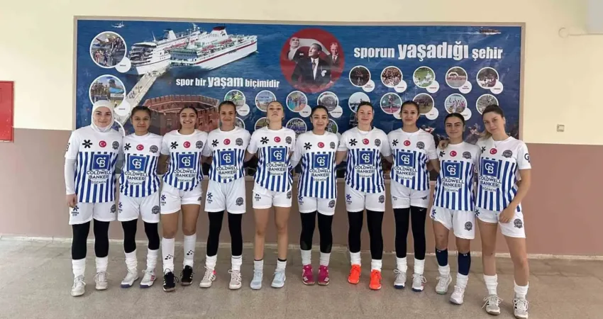 CB Ege Yıldızları Spor Kulübü, Türkiye Kadınlar Hokey Süper Ligi’nde