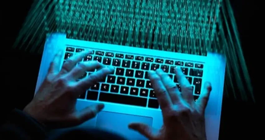 Günümüzde ebeveynler, çocuklarının cihazlarıyla ne kadar zaman geçirdikleri ve çevrimiçi