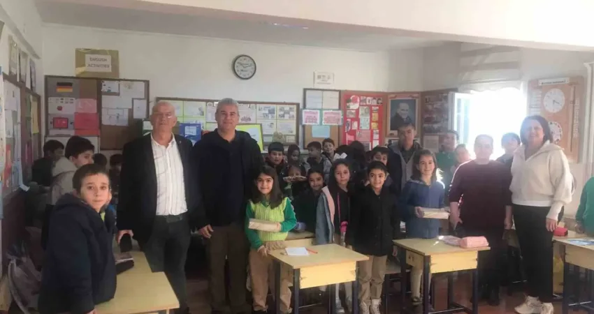 Muğla Valisi Dr. İdris Akbıyık’ın himayelerinde başlatılan “Bir Kitap Bir