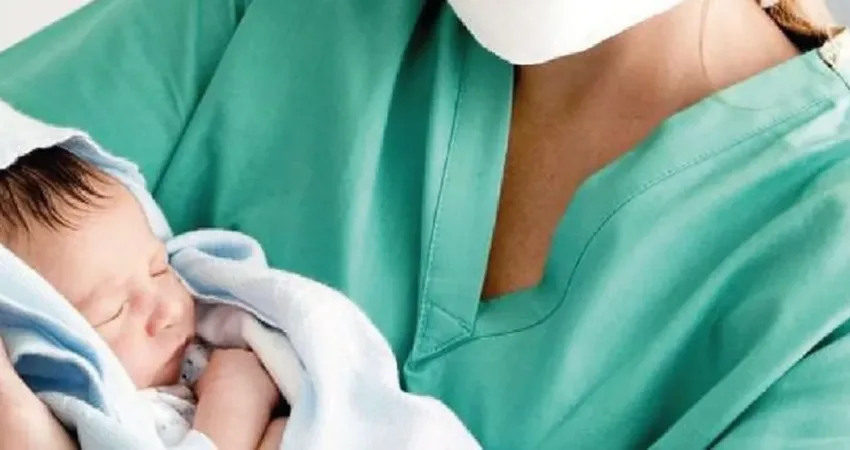 Sağlık Bakanlığı tarafından hazırlanan "Ebelik Yönetmeliği",
"Hastane Koordinasyon Kurulu Yönetmeliği" ve